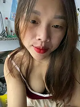 Snapshot of Emxinhka1 chatting on July 2026 12:47:02 AM Emxinhka1 online show from July 2026 12:47:02 AM