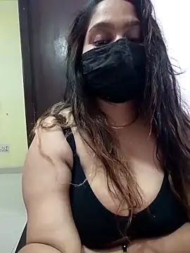 Snapshot of Aliya_Hott chatting on March 2026 07:31:01 PM Aliya Hott online show from March 2026 07:31:01 PM