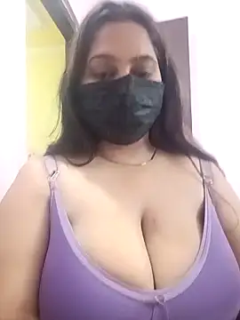 Snapshot of Aliya_Hott chatting on March 2026 04:40:02 PM Aliya Hott online show from March 2026 04:40:02 PM