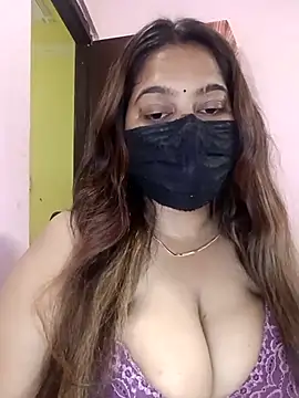 Snapshot of Aliya_Hott chatting on April 2026 05:32:01 AM Aliya Hott online show from April 2026 05:32:01 AM