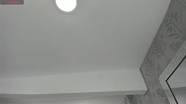 yaragarcia online show from April 2026 05:41:02 AM