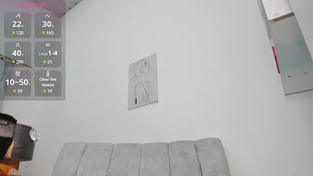 velvetluna  online show from March 2026 10:09:02 AM