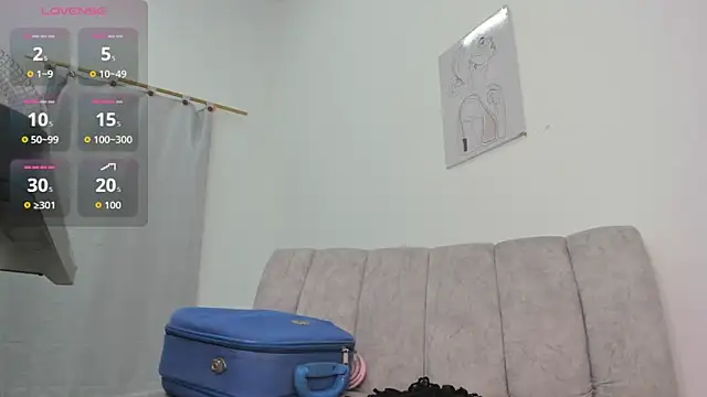 Snapshot of velvetluna_ chatting on May 2026 01:30:02 PM velvetluna online show from May 2026 01:30:02 PM