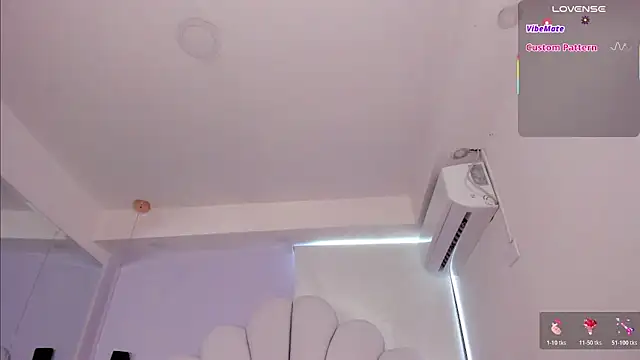 Snapshot of kim_anaira chatting on February 2026 05:17:02 PM kim anaira online show from February 2026 05:17:02 PM