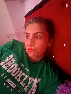 Snapshot of maynor_1998 chatting on February 2026 09:48:02 PM maynor 1998 online show from February 2026 09:48:02 PM