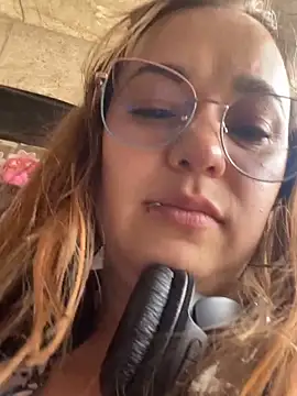 Snapshot of Tammy_Parker chatting on April 2026 08:57:02 PM Tammy Parker online show from April 2026 08:57:02 PM