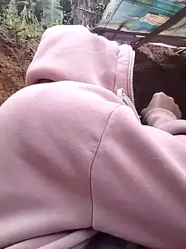 Snapshot of Ella-aa chatting on February 2026 07:12:01 AM Ella-aa online show from February 2026 07:12:01 AM