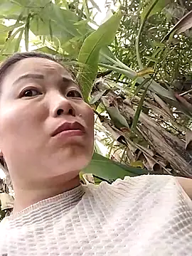 Snapshot of Ella-aa chatting on February 2026 08:14:01 AM Ella-aa online show from February 2026 08:14:01 AM