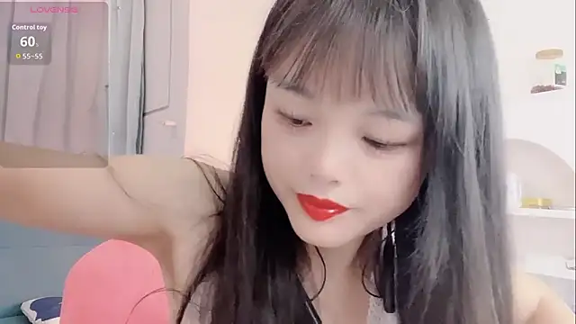 Snapshot of xianxian-baby chatting on April 2026 06:56:01 PM xianxian-baby online show from April 2026 06:56:01 PM