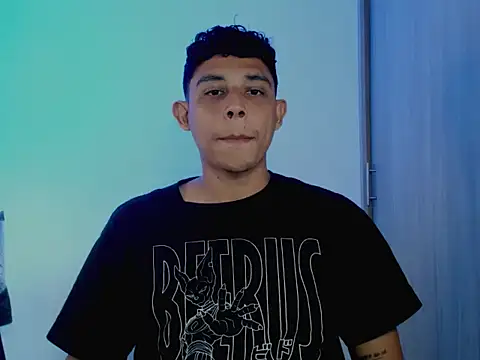 nilo2021 online show from April 2026 02:39:01 AM