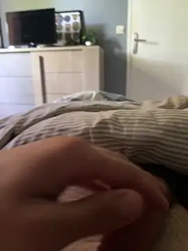 Snapshot of magicdickx21 chatting on May 2026 10:32:01 AM magicdickx21 online show from May 2026 10:32:01 AM