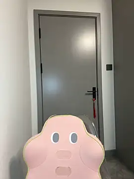 liubaobao666 online show from April 2026 04:56:01 PM