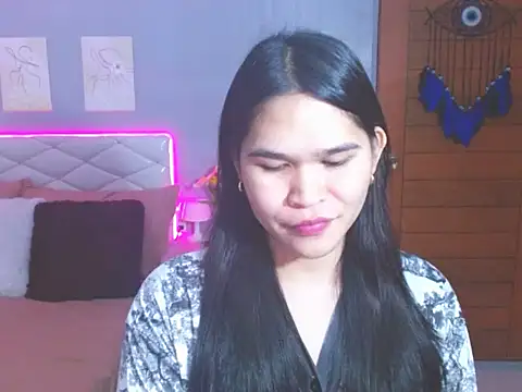 alianabrooks online show from February 2026 12:26:02 PM