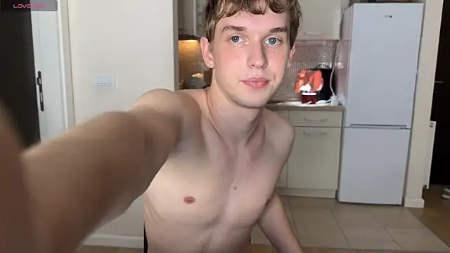 Snapshot of Friday_gay_dude chatting on July 2026 04:09:02 PM Friday gay dude online show from July 2026 04:09:02 PM