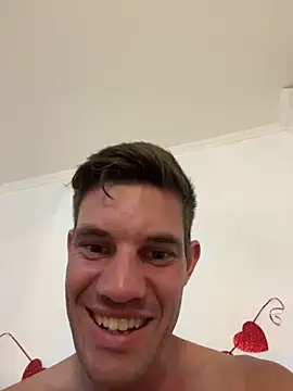 Snapshot of Chuchiybombon chatting on February 2026 03:13:01 AM Chuchiybombon online show from February 2026 03:13:01 AM