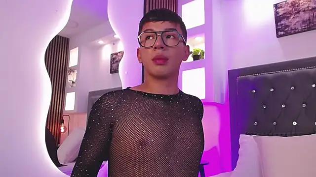 Snapshot of Fancy_Vixen chatting on February 2026 03:36:02 AM Fancy Vixen online show from February 2026 03:36:02 AM