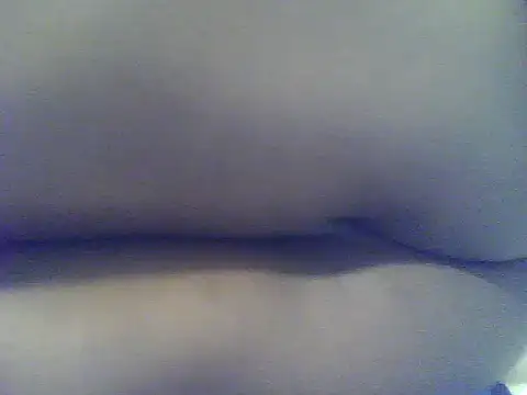 Snapshot of Shelaxoliswa chatting on April 2026 05:35:01 PM Shelaxoliswa online show from April 2026 05:35:01 PM