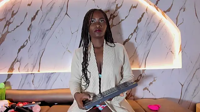 Nahomi Williams  online show from March 2026 12:53:01 PM