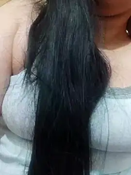 Souzy Cat online show from March 2026 10:48:01 PM