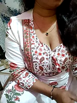 PARI51 online show from February 2026 08:09:01 PM