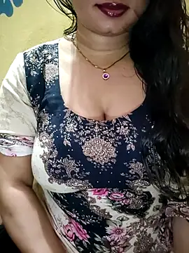 Snapshot of PARI51 chatting on May 2026 07:55:02 PM PARI51 online show from May 2026 07:55:02 PM