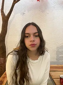 Annie bonnie  online show from February 2026 12:01:02 PM