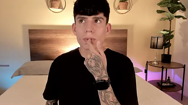 Snapshot of Angel_eros_ chatting on February 2026 08:03:02 PM Angel eros online show from February 2026 08:03:02 PM