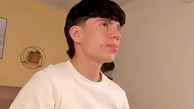 Snapshot of Angel_eros_ chatting on February 2026 12:36:02 PM Angel eros online show from February 2026 12:36:02 PM