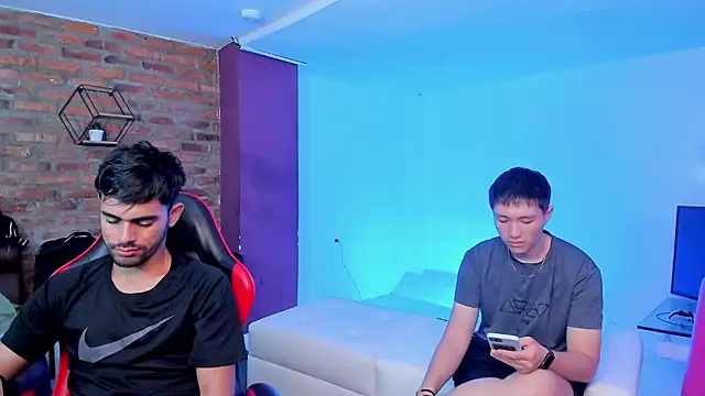 Bad Boys777 online show from March 2026 09:43:02 PM