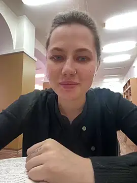 AsynaYuuki online show from March 2026 12:22:02 PM