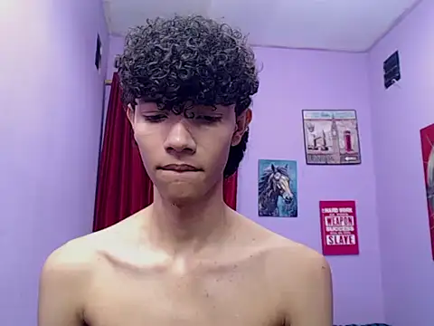 bigcock twinks online show from April 2026 06:49:01 PM