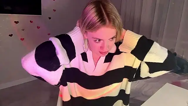 Between Eeys online show from February 2026 03:11:02 PM