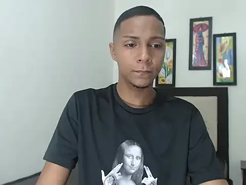 hotboyluxe online show from February 2026 03:25:02 AM