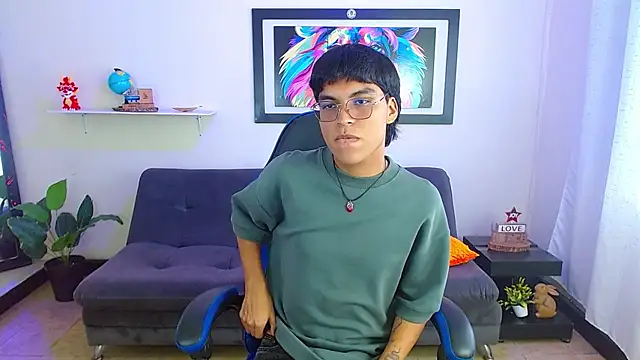 Maecum18 online show from July 2026 08:48:01 PM