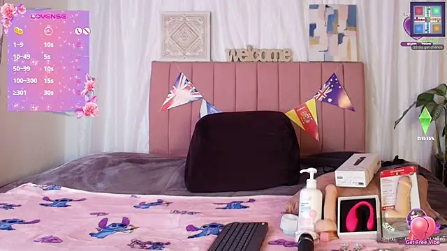 Snapshot of Petite_pepper chatting on July 2026 08:00:02 PM Petite pepper online show from July 2026 08:00:02 PM