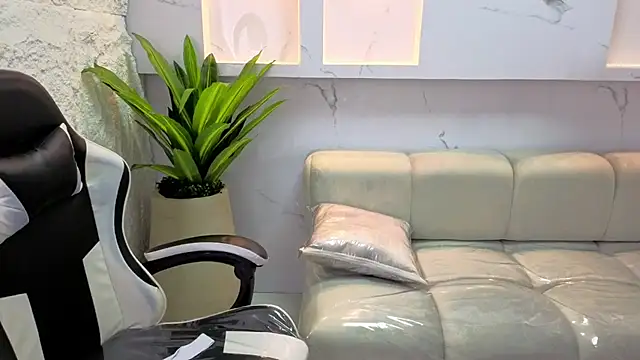 aurora tp online show from February 2026 02:18:01 AM