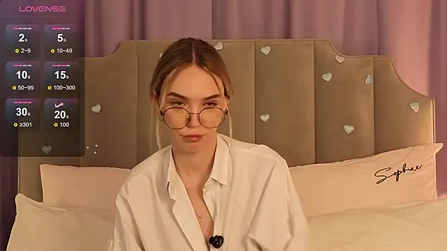 Snapshot of NikkiRyx chatting on February 2026 04:02:01 PM NikkiRyx online show from February 2026 04:02:01 PM