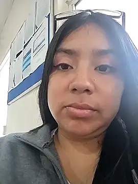 Noa Baker online show from March 2026 01:29:02 PM