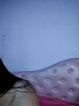 Noa Baker online show from April 2026 12:10:01 PM