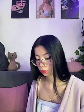 Snapshot of violettahotass chatting on February 2026 03:23:02 PM violettahotass online show from February 2026 03:23:02 PM