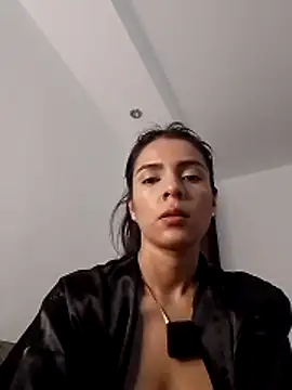Snapshot of EvaMiranda chatting on June 2026 03:49:01 AM EvaMiranda online show from June 2026 03:49:01 AM