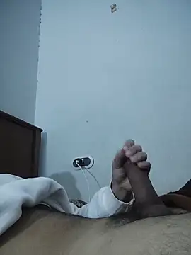 amirMohamed58 online show from February 2026 04:39:02 PM