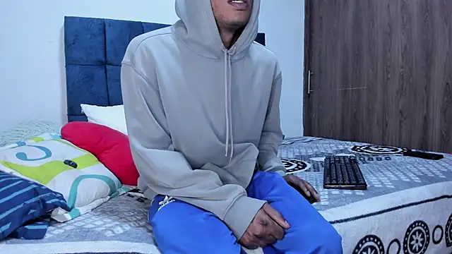 Snapshot of panther_333 chatting on February 2026 11:16:01 AM panther 333 online show from February 2026 11:16:01 AM