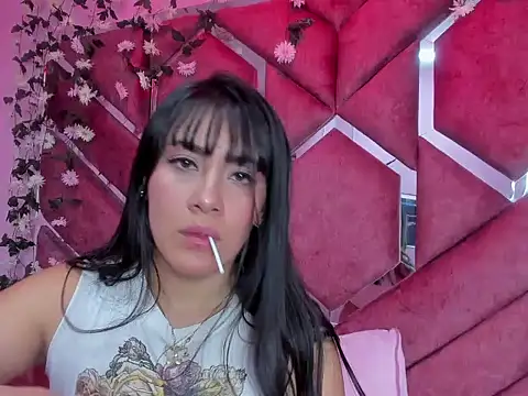 Luna Staar69 online show from February 2026 03:25:01 AM