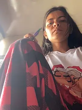 Snapshot of Esperanza_GS chatting on April 2026 02:48:01 PM Esperanza GS online show from April 2026 02:48:01 PM
