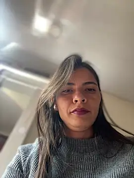 Snapshot of Esperanza_GS chatting on July 2026 06:10:02 PM Esperanza GS online show from July 2026 06:10:02 PM