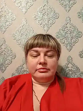 KristinaLowq online show from February 2026 05:39:01 PM