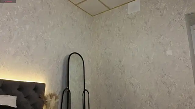 Scarle Whisper online show from March 2026 01:10:02 AM