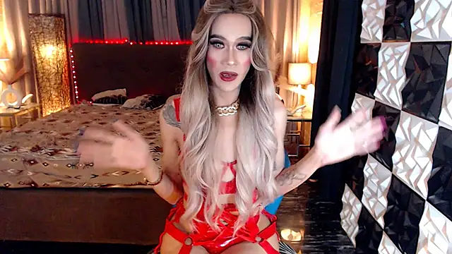 Snapshot of MonstrousCockDiva chatting on February 2026 07:18:01 AM MonstrousCockDiva online show from February 2026 07:18:01 AM