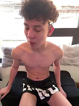 yoursexyjose online show from February 2026 06:42:01 PM